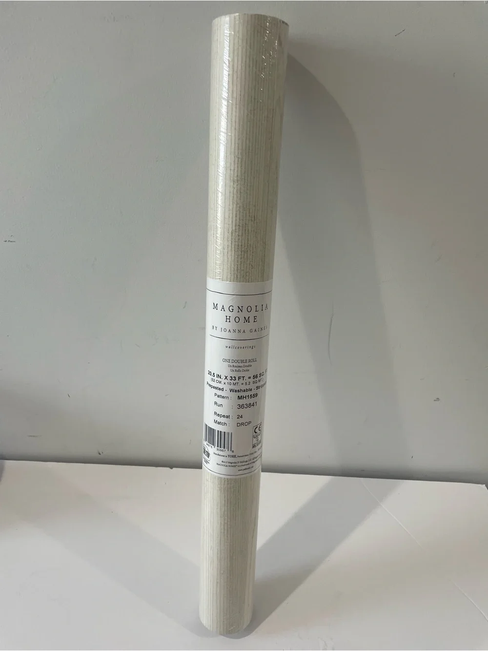 Magnolia Home by Joanna Gaines Wallpaper Double Roll Shiplap MH1559 White NEW
